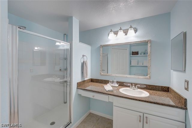 12940 Positano CIR 304, Naples, FL 34105