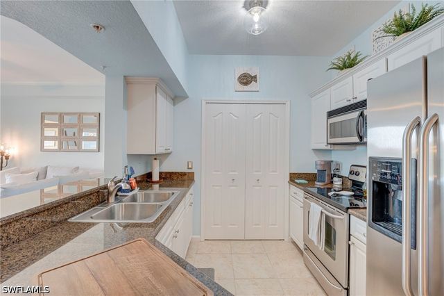 12940 Positano CIR 304, Naples, FL 34105