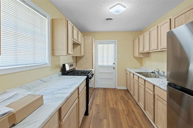 1408 13th Street, Lake Charles, LA 70601