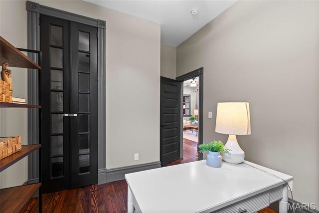 2630 Tennessee Avenue, St Louis, MO 63118