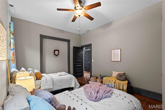 2630 Tennessee Avenue, St Louis, MO 63118