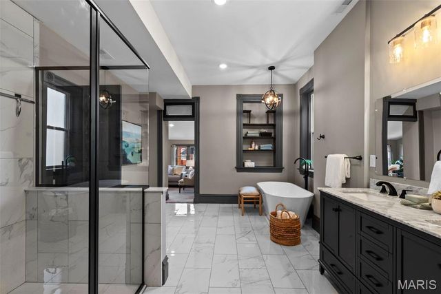 2630 Tennessee Avenue, St Louis, MO 63118