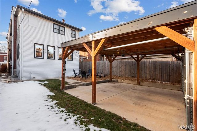 2630 Tennessee Avenue, St Louis, MO 63118