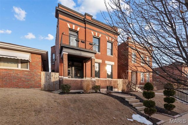 2630 Tennessee Avenue, St Louis, MO 63118