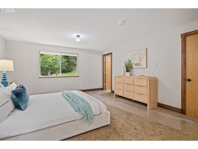 650 MARVIN Rd, Tillamook, OR 97141