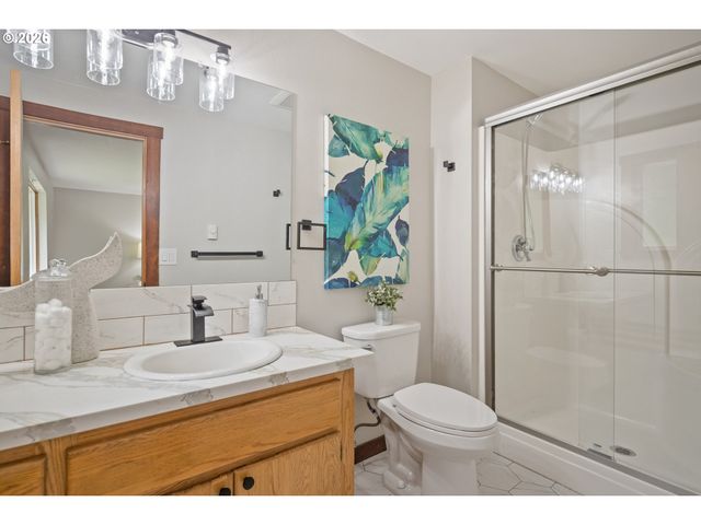 650 MARVIN Rd, Tillamook, OR 97141