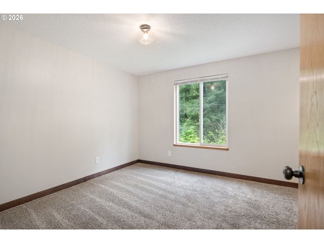 650 MARVIN Rd, Tillamook, OR 97141