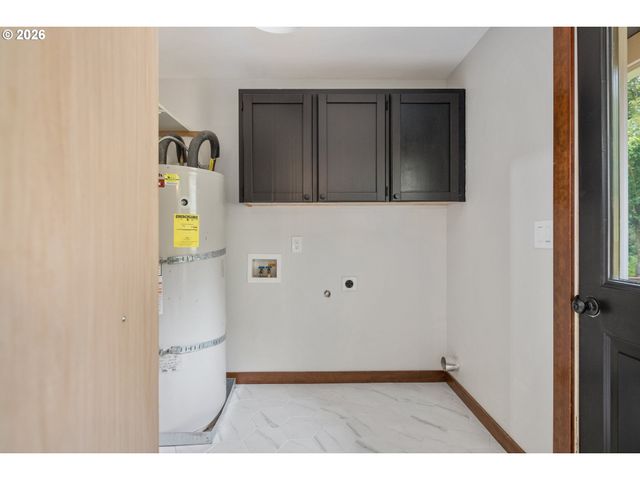 650 MARVIN Rd, Tillamook, OR 97141