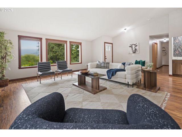 650 MARVIN Rd, Tillamook, OR 97141