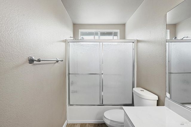 1740 Gateway Dr, Vallejo, CA 94589