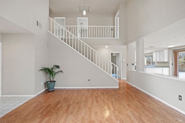 1740 Gateway Dr, Vallejo, CA 94589