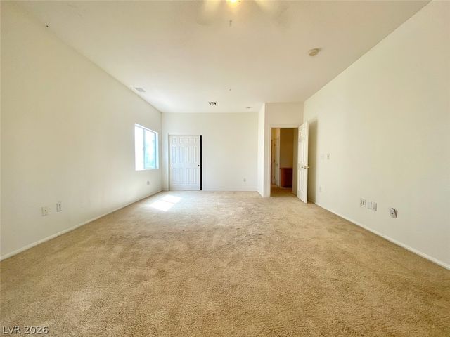 48 Vallejo Verde Street, Henderson, NV 89012