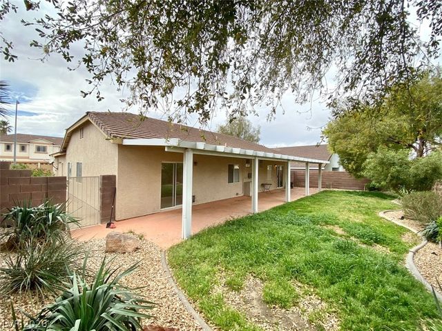 48 Vallejo Verde Street, Henderson, NV 89012