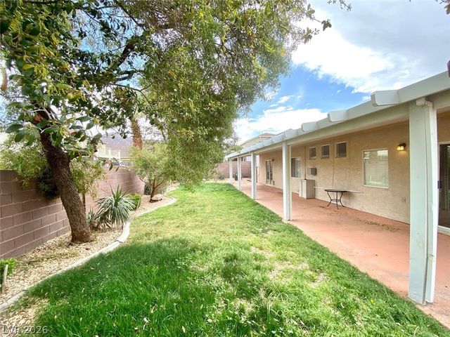 48 Vallejo Verde Street, Henderson, NV 89012