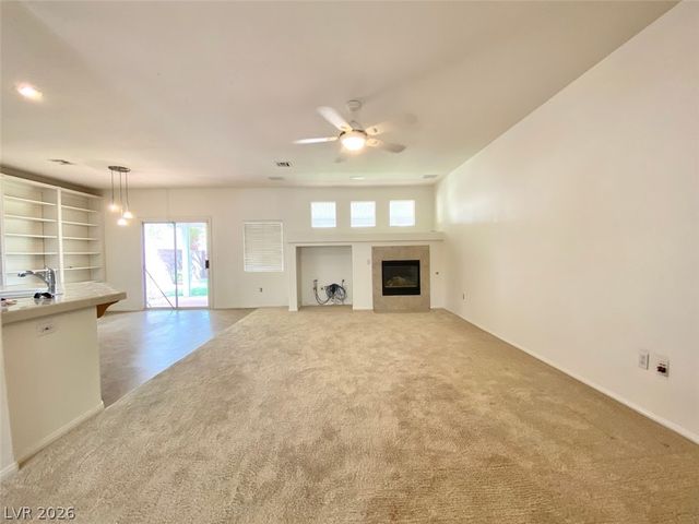 48 Vallejo Verde Street, Henderson, NV 89012