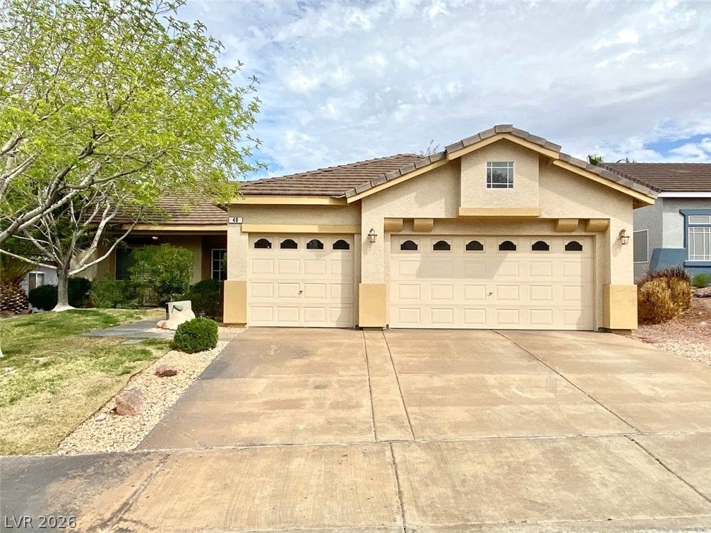 48 Vallejo Verde Street, Henderson, NV 89012