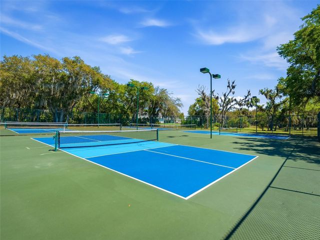 387 MARSH LANDING LOOP, Oak Hill, FL 32759