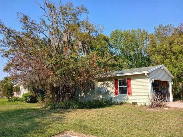 387 MARSH LANDING LOOP, Oak Hill, FL 32759