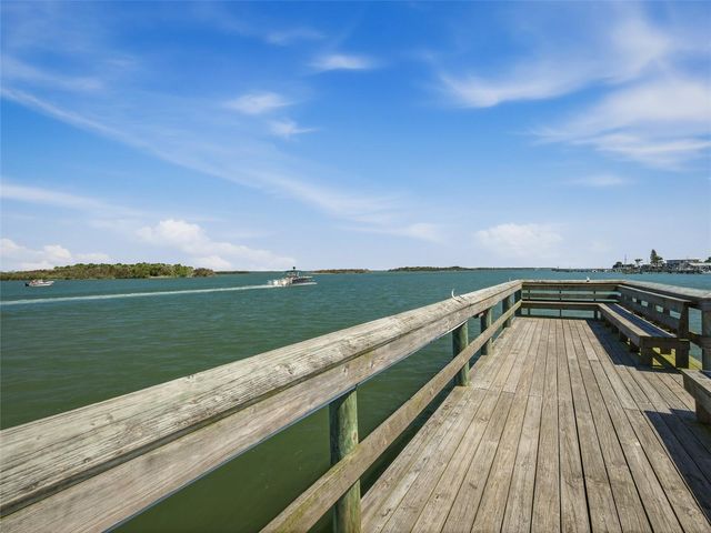 387 MARSH LANDING LOOP, Oak Hill, FL 32759