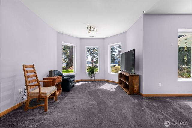 64 Mill Ranch Rd, Naselle, WA 98638