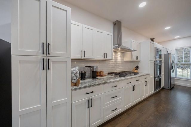 3908 Charleston Market Street, Suwanee, GA 30024