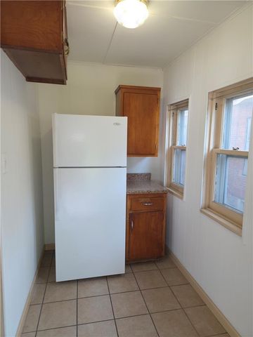 228 East Ettwein Street, Bethlehem City, PA 18018