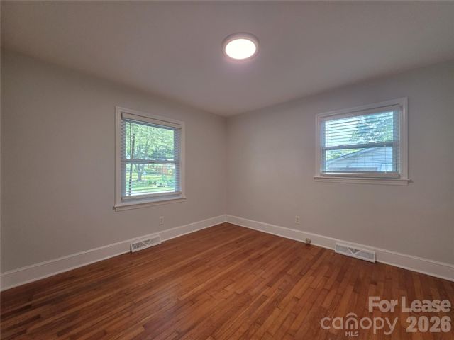4426 Holbrook Drive, Charlotte, NC 28205