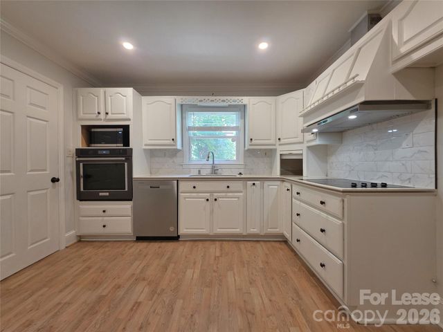 4426 Holbrook Drive, Charlotte, NC 28205