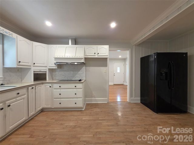 4426 Holbrook Drive, Charlotte, NC 28205