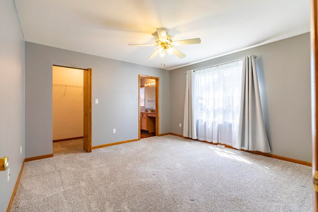 6843 Falcon Drive, Schererville, IN 46375