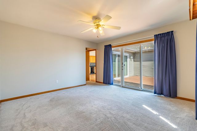 6843 Falcon Drive, Schererville, IN 46375