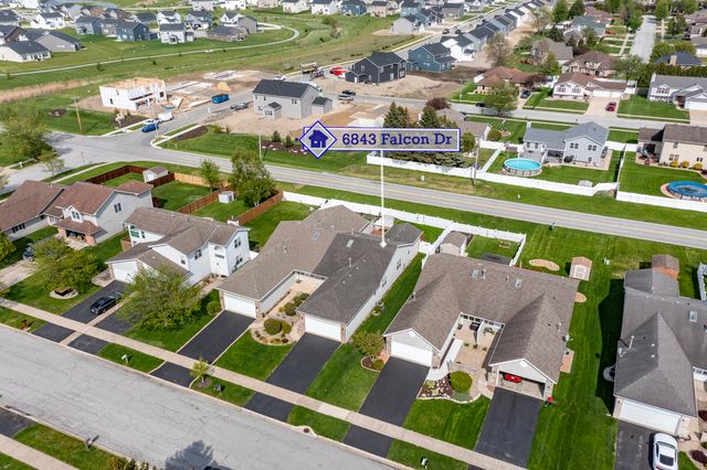 6843 Falcon Drive, Schererville, IN 46375