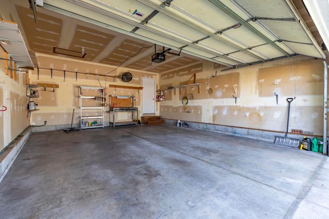 6843 Falcon Drive, Schererville, IN 46375