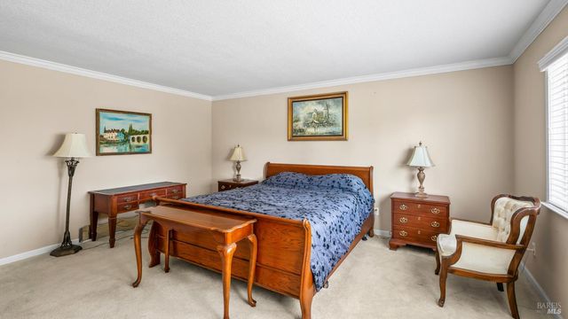 442 Yellowstone Dr, Vacaville, CA 95687