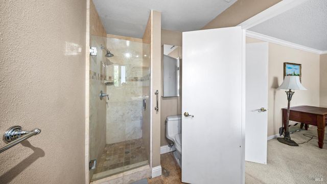 442 Yellowstone Dr, Vacaville, CA 95687