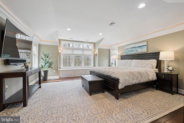 596 TANGLEWOOD LN, Devon, PA 19333