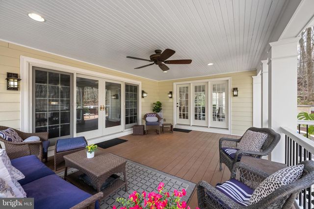 596 TANGLEWOOD LN, Devon, PA 19333