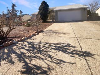 1725 Allegheny Drive NE, Rio Rancho, NM 87144