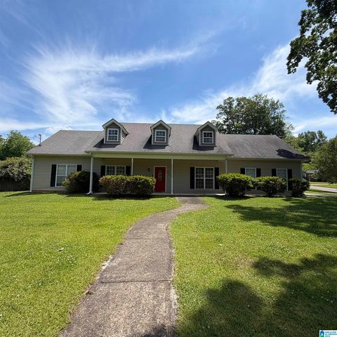 702 10TH AVENUE, Jacksonville, AL 36265
