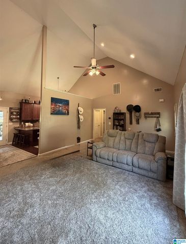 702 10TH AVENUE, Jacksonville, AL 36265