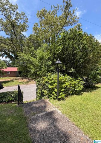 702 10TH AVENUE, Jacksonville, AL 36265