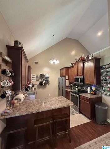 702 10TH AVENUE, Jacksonville, AL 36265