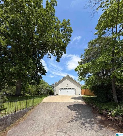 702 10TH AVENUE, Jacksonville, AL 36265