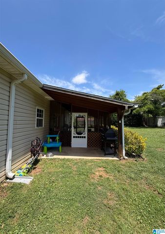 702 10TH AVENUE, Jacksonville, AL 36265