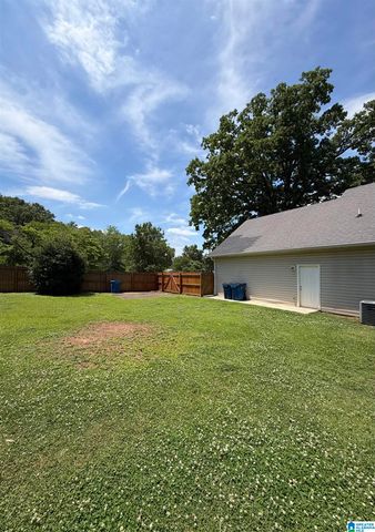 702 10TH AVENUE, Jacksonville, AL 36265