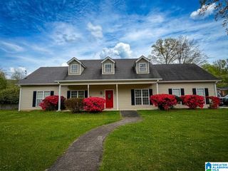 702 10TH AVENUE, Jacksonville, AL 36265