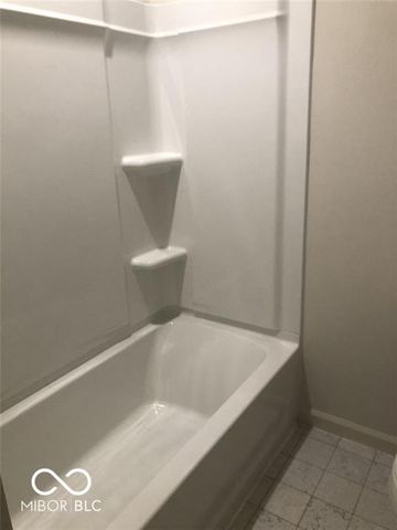 14142 Bay Willow Drive, Fishers, IN 46037