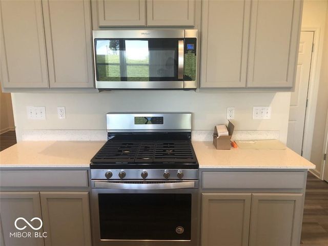 14142 Bay Willow Drive, Fishers, IN 46037