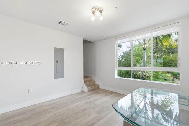 2505 NE 193rd St 4215, Miami, FL 33180