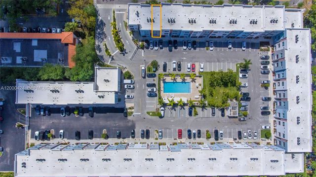 2505 NE 193rd St 4215, Miami, FL 33180